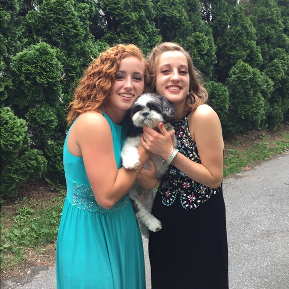 Meet your Posher, Meredith - Picture 3 of 4